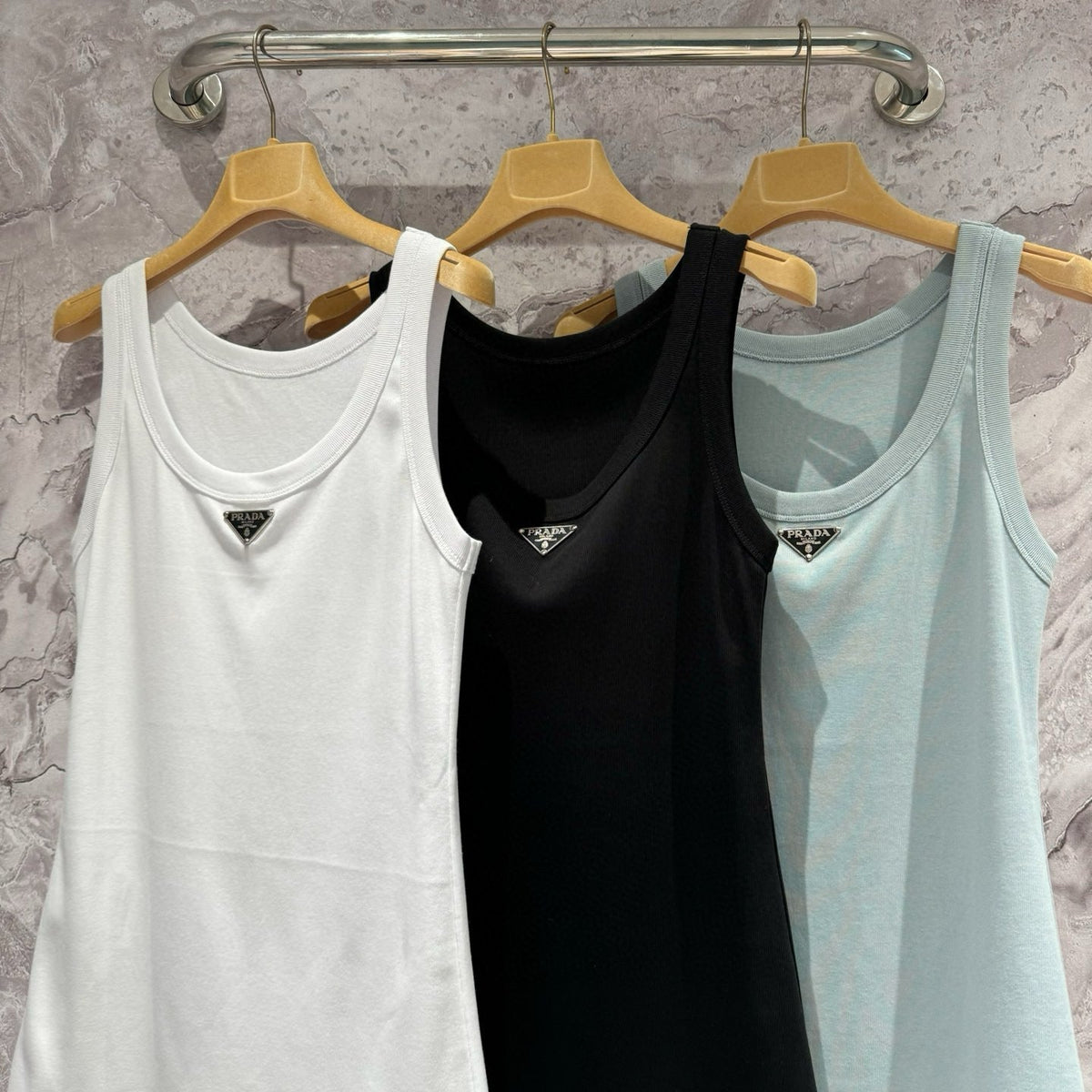 PD TANK TOP