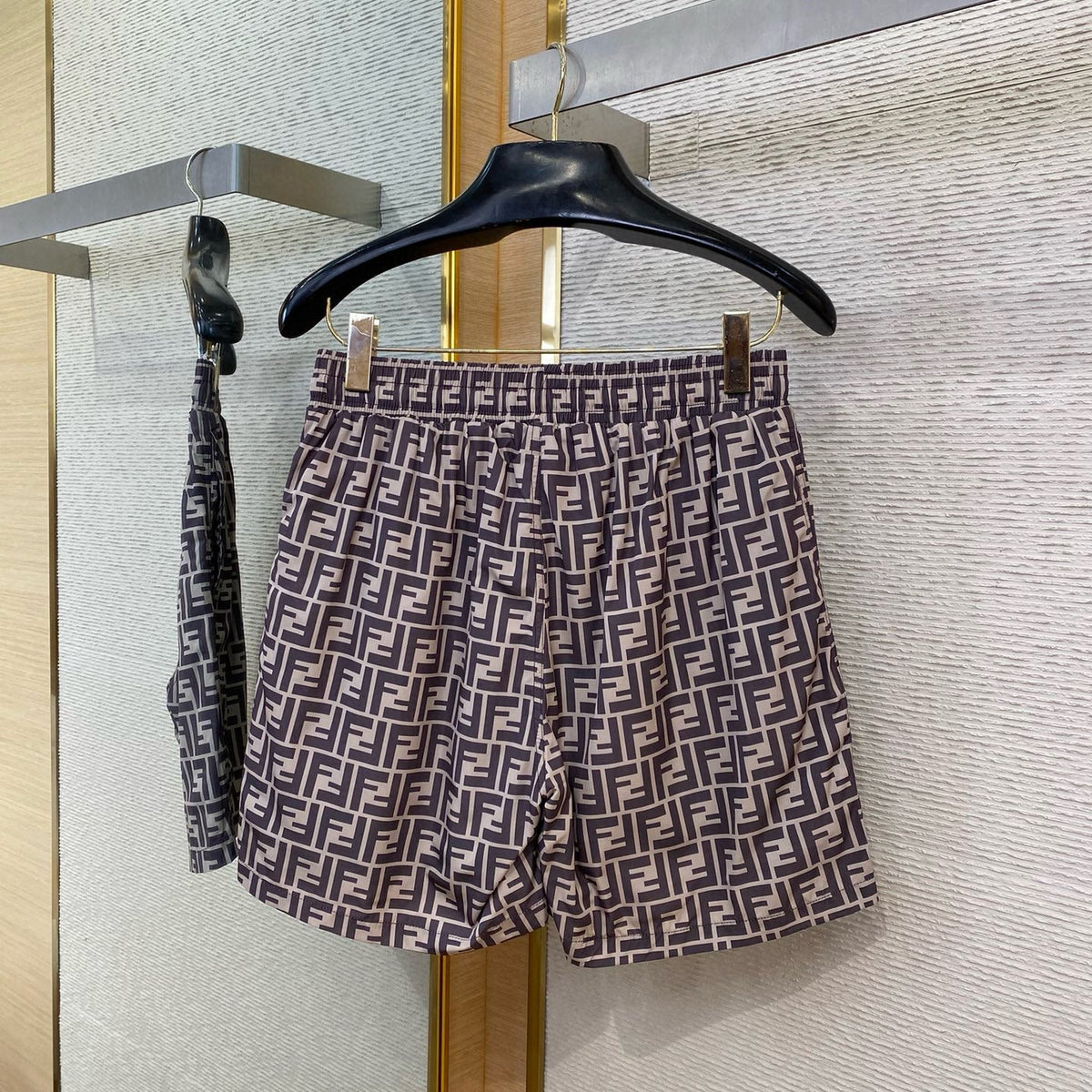 FEN SHORTS
