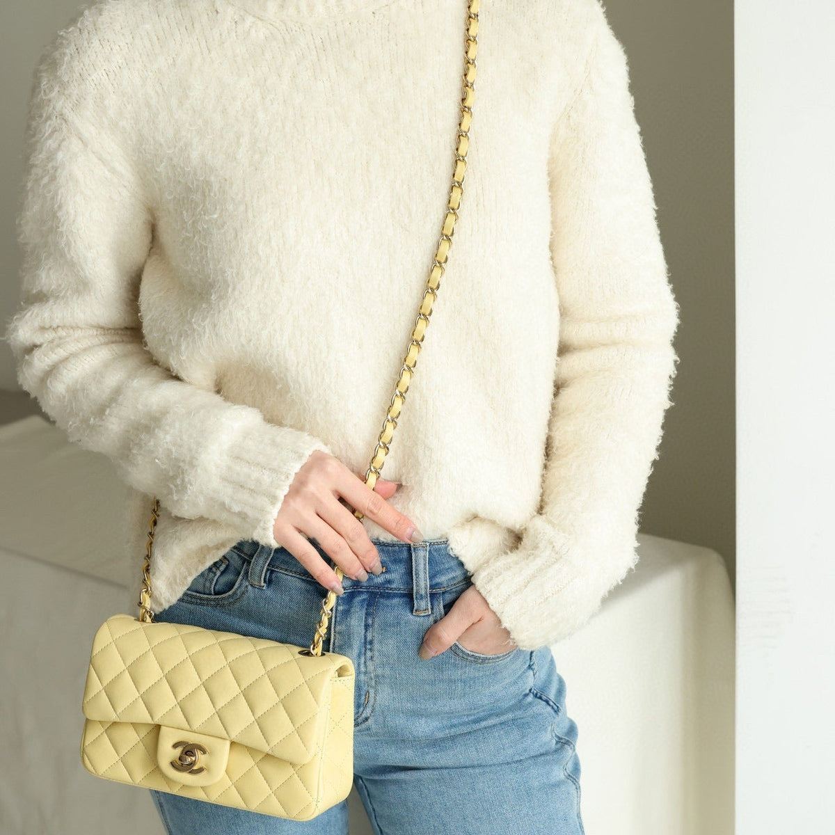 CC CLASSIC FLAP MINI BAG