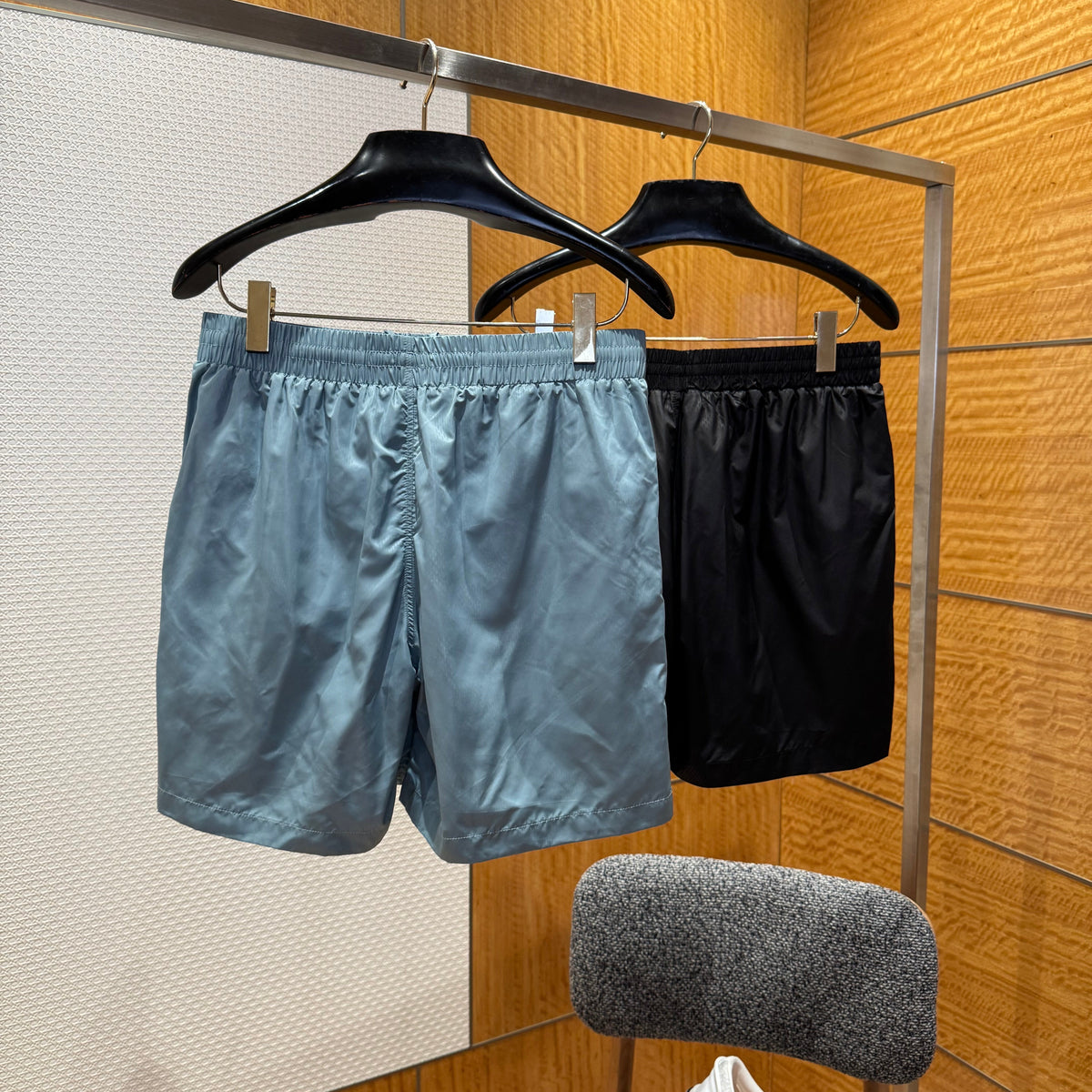 LOU SHORTS
