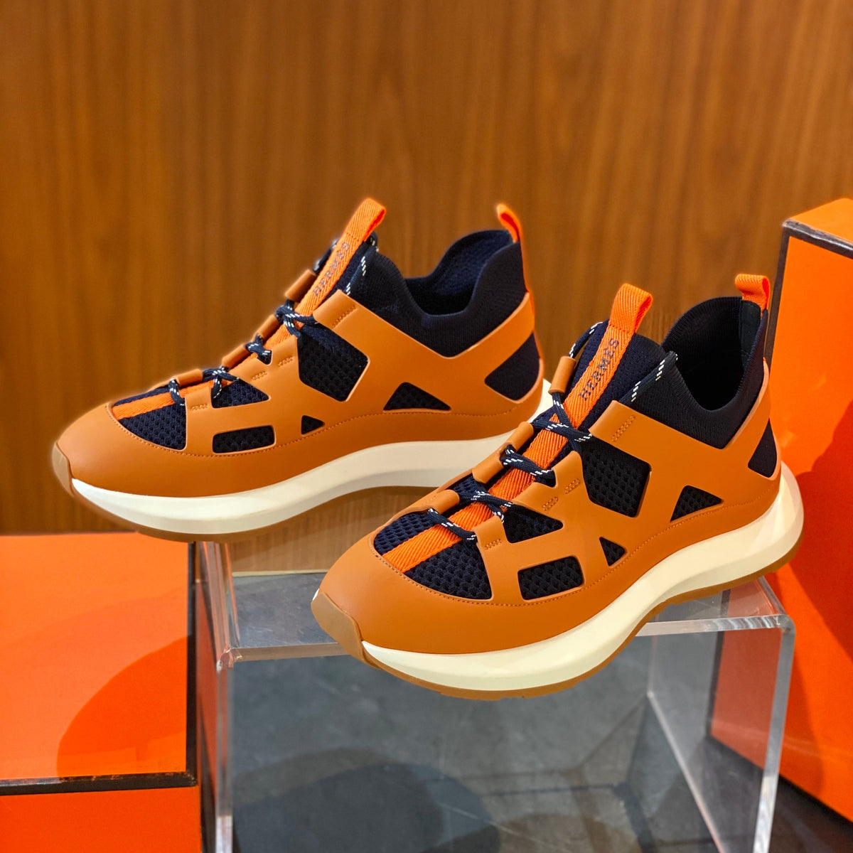 HERM KATANA SNEAKERS