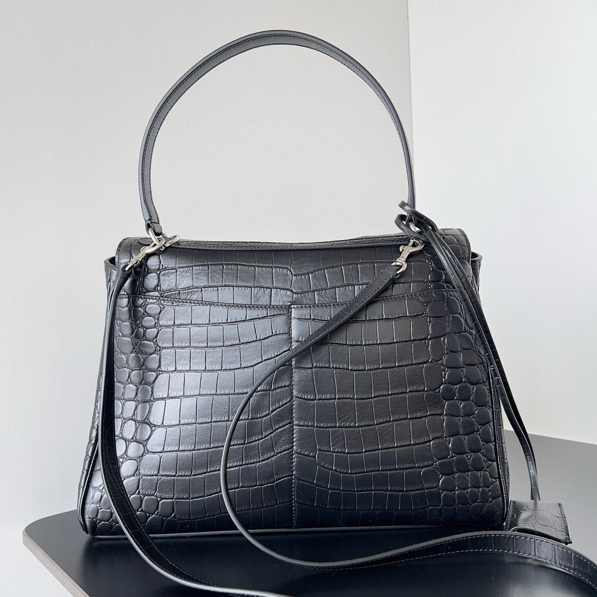 BAL MEDIUM RODEO BAG
