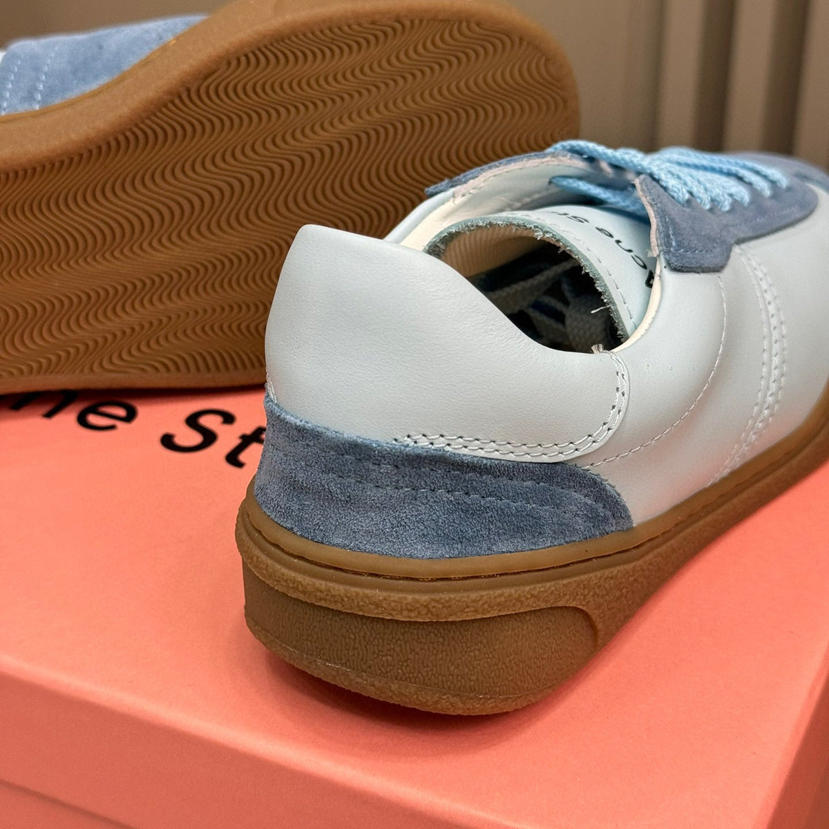 ACNE TRAINERS