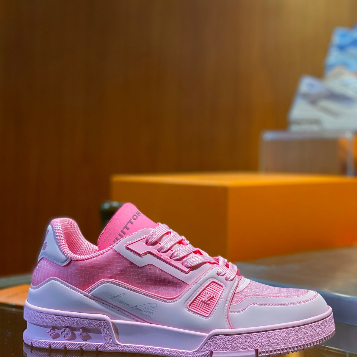 LOU SNEAKERS