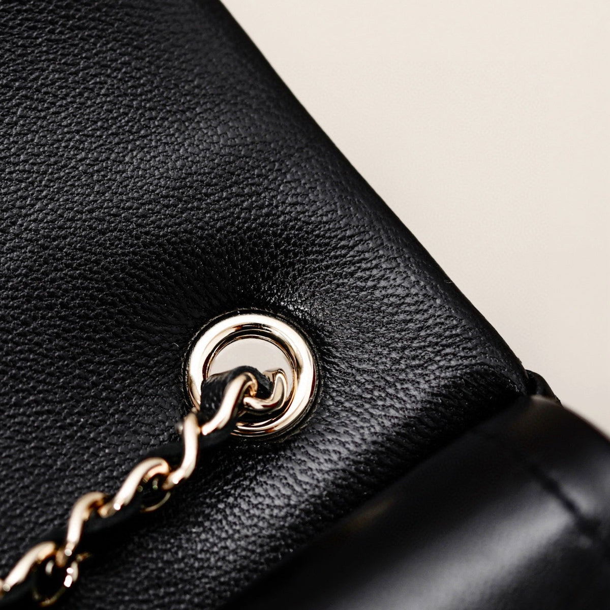 CC 25A MINI CLASSIC FLAP BAG