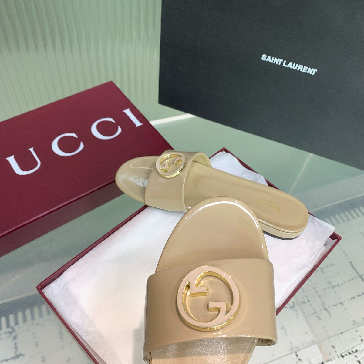 GG SANDALS
