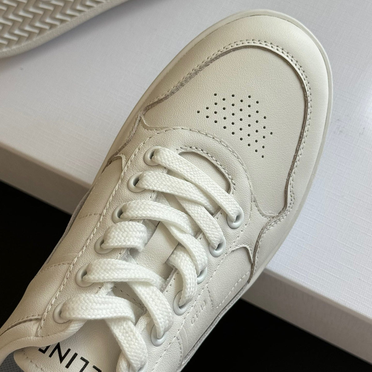 CEL SNEAKERS