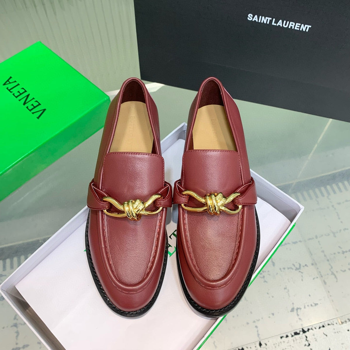 BOTT LOAFERS