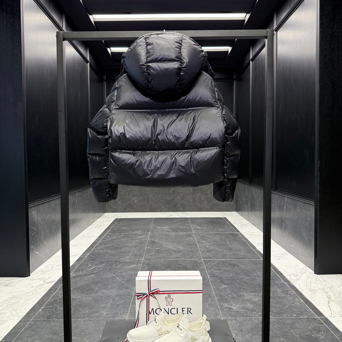 MONC EREA JACKET