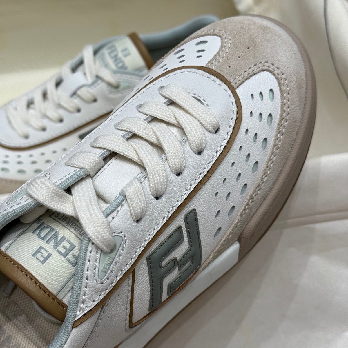 FEN SNEAKER