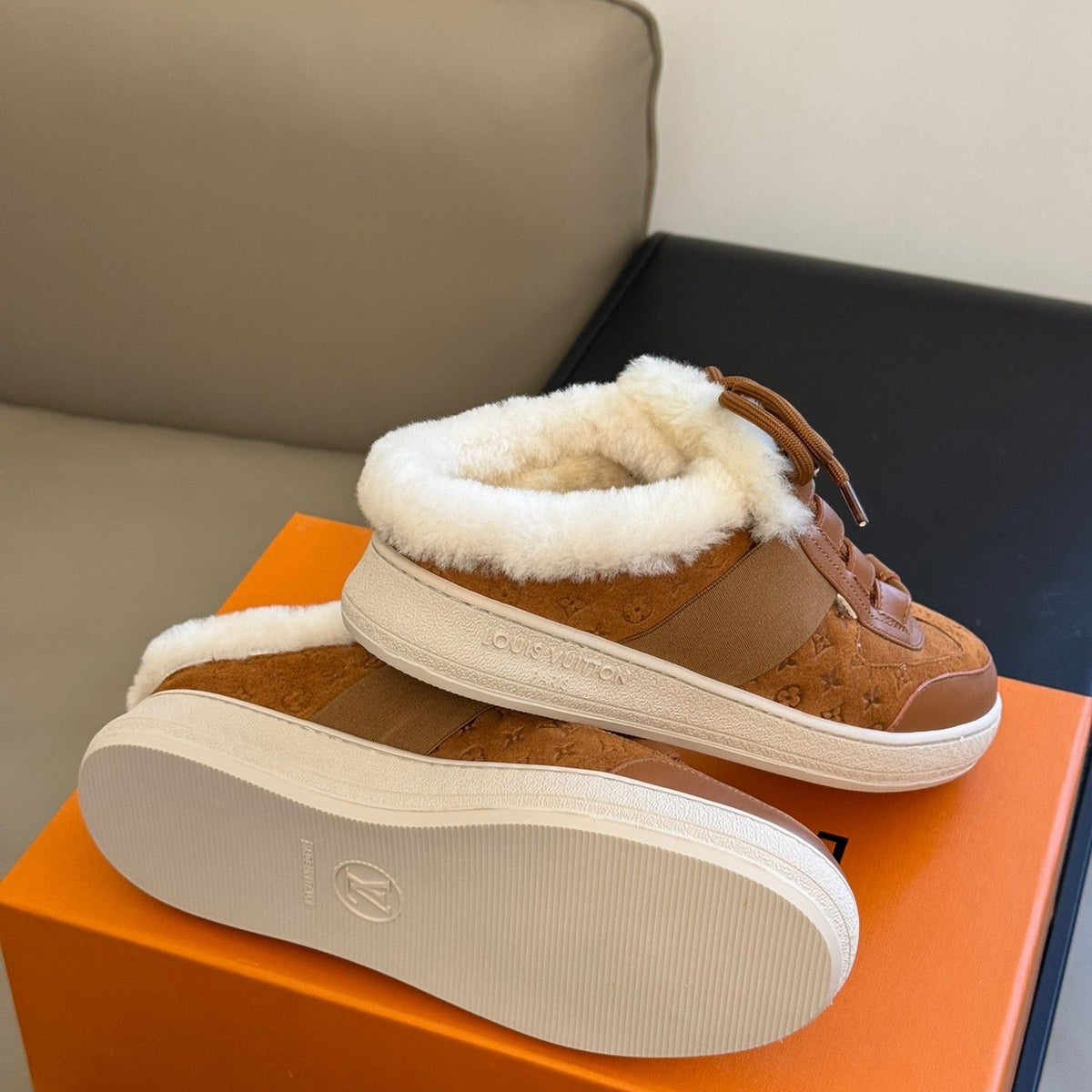 LOU OPEN BACK SNEAKERS