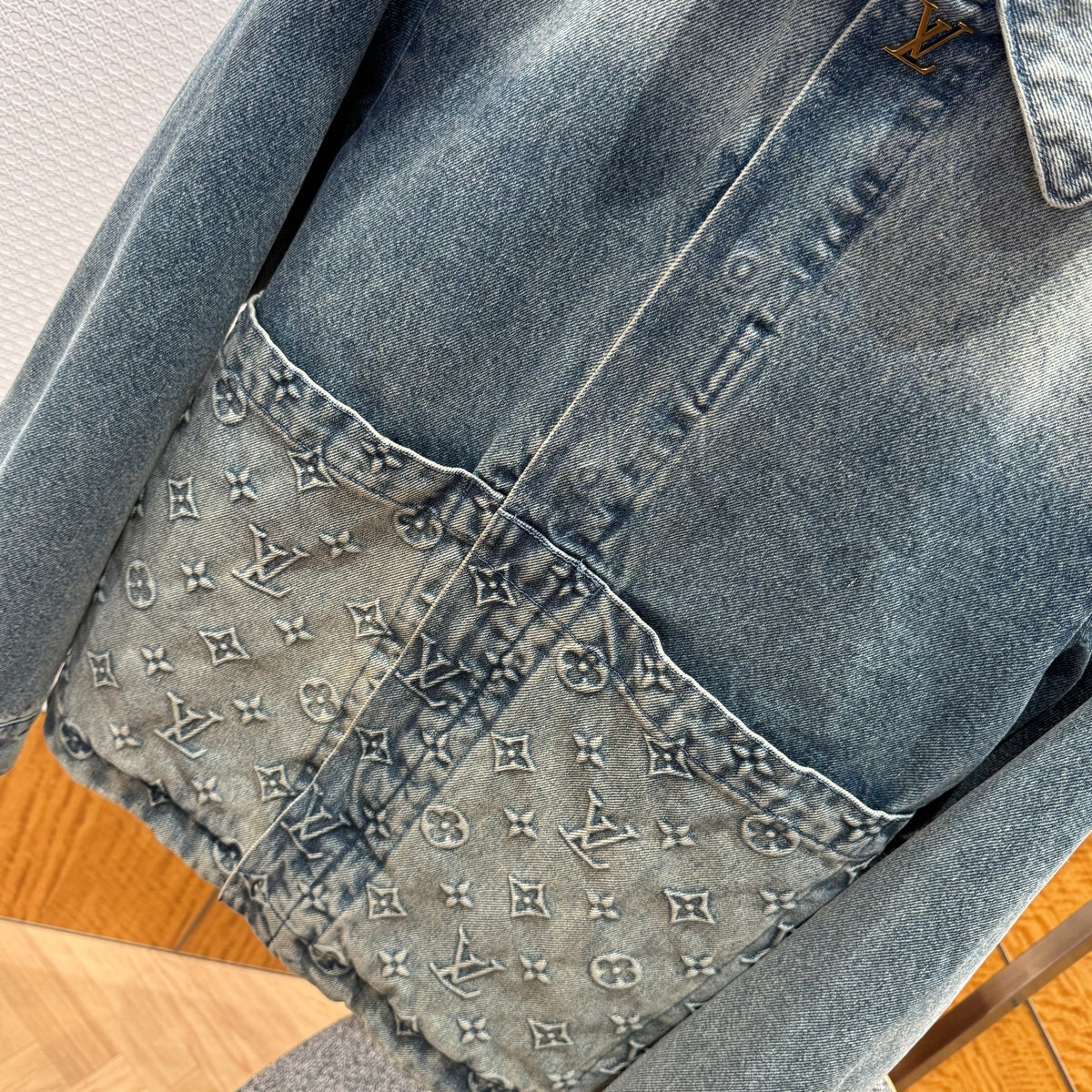 LOU DENIM JACKET