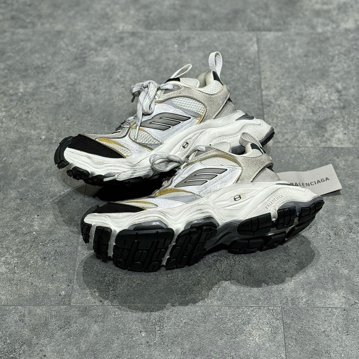 BAL CARGO TRAINERS