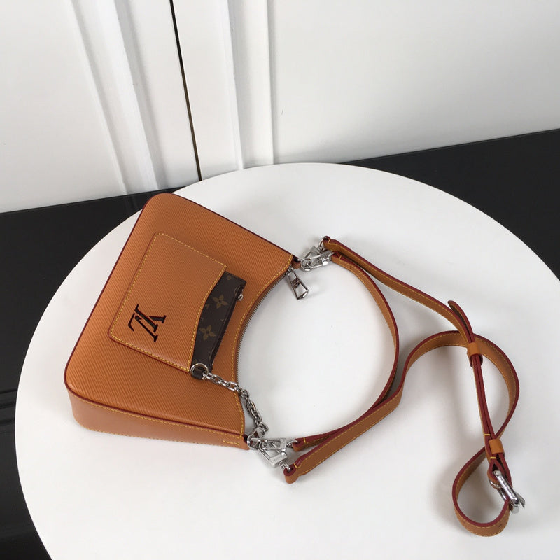 I W Fashion Lu-Vi bags - 17098