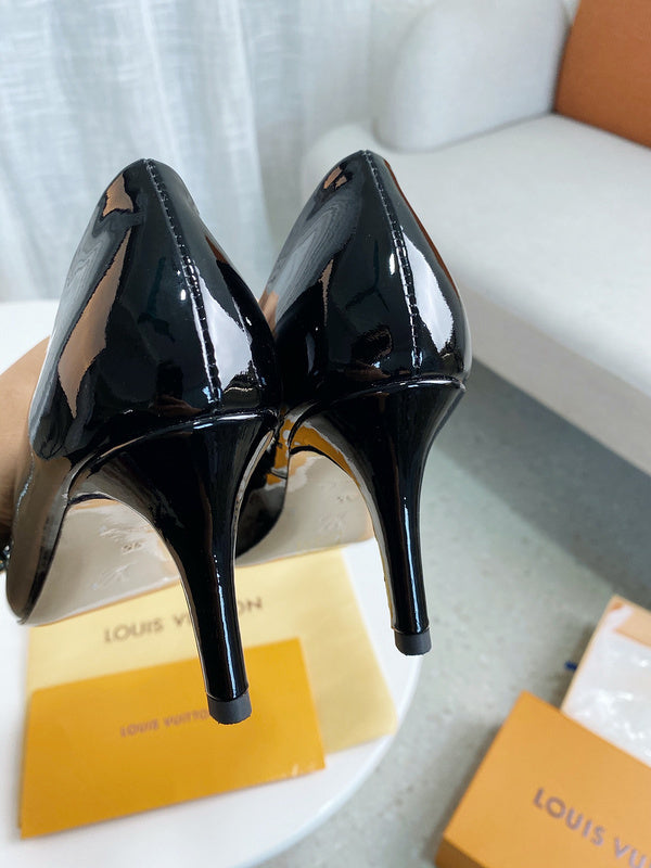 Louis Vuittion Luxury Shoes
