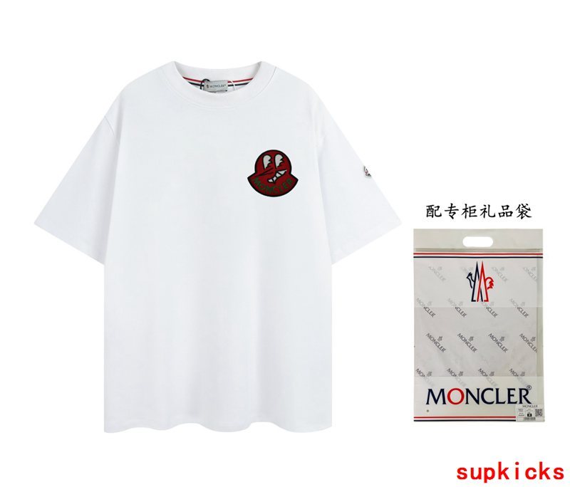 Moncler Luxury Cloth