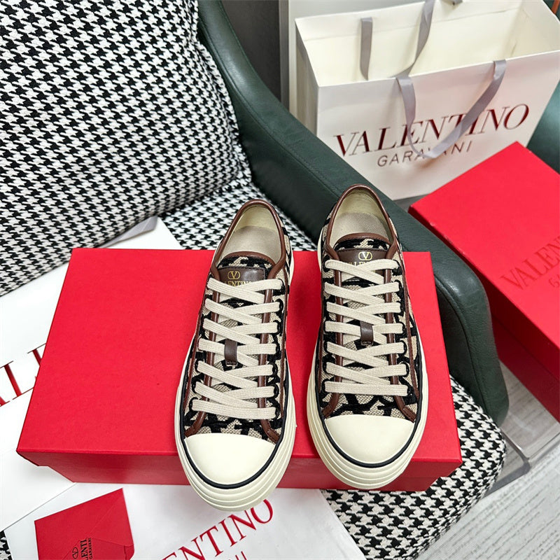 Valentino GARAVANI Luxury Shoes
