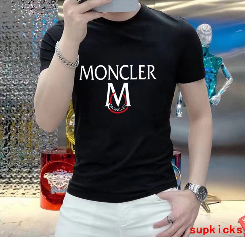 Moncler Luxury Cloth