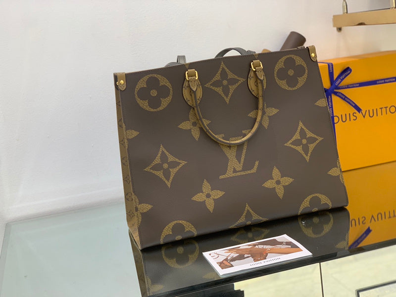 I W Fashion Lu-Vi bags - 17710