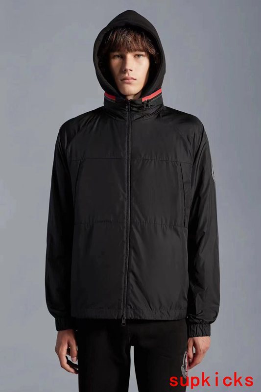 Moncler Luxury Cloth