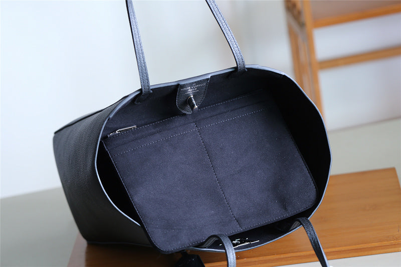 I W Fashion Lu-Vi bags - 8248