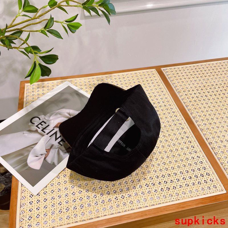 Louis Vuitton Luxury Cap