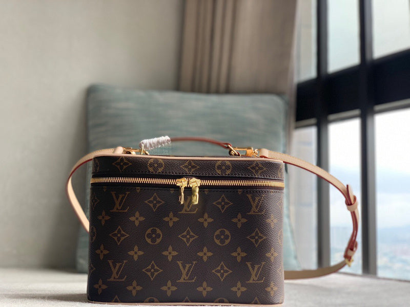 PHA - LOV Bags - 368