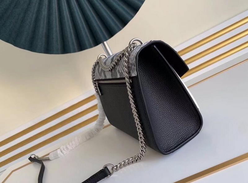 Mila's Edit - LOV Bags - 2611
