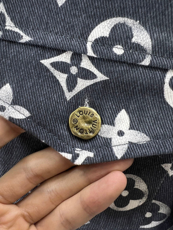 Louis Vuittion Luxury Clothes