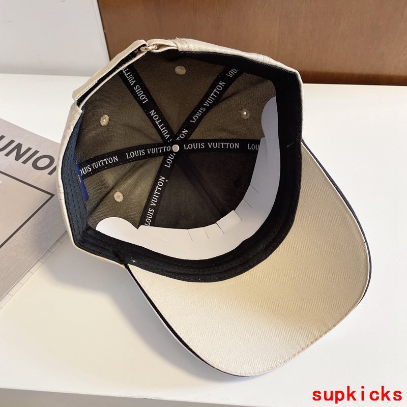 Louis Vuitton Luxury Cap