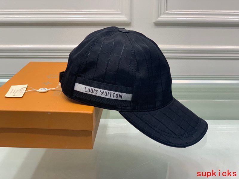 Louis Vuitton Luxury Cap