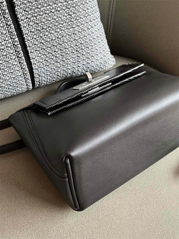 PHA - HMS Bags - 097