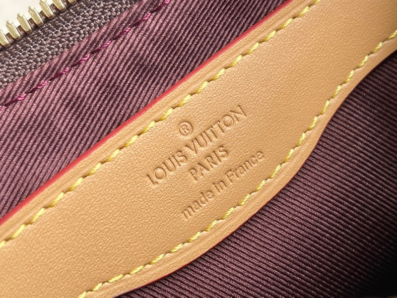 I W Fashion Lu-Vi bags - 17504