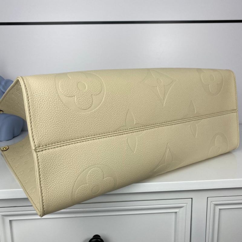 I W Fashion Lu-Vi bags - 17705