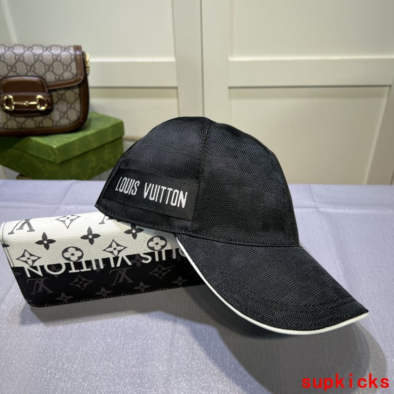 Louis Vuitton Luxury Cap