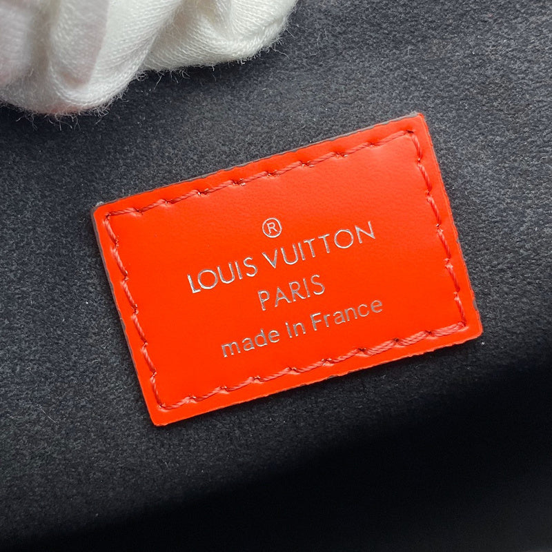 LOV2 Bags - Luxurious Bags  884