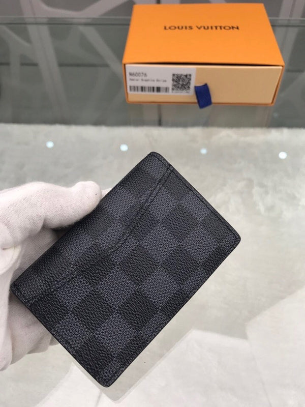 I W Fashion Lu-Vi bags - 11000