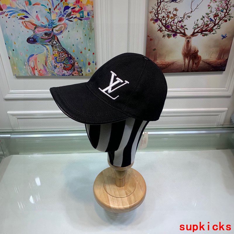 Louis Vuitton Luxury Cap