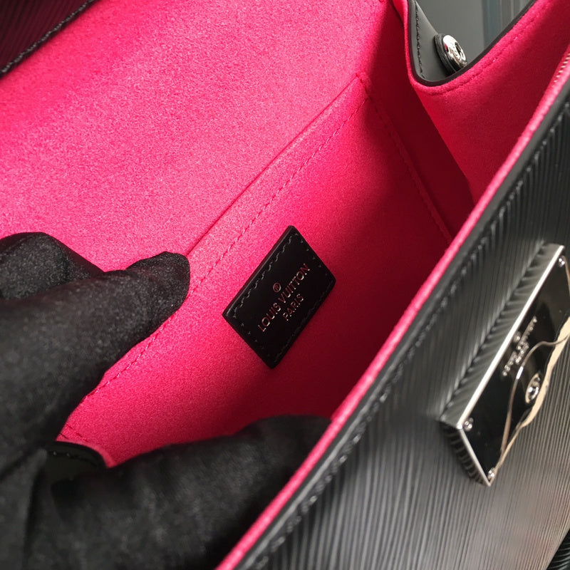 I W Fashion Lu-Vi bags - 17100