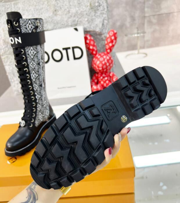 Mila's Edit - LOV Men Shoes - 829