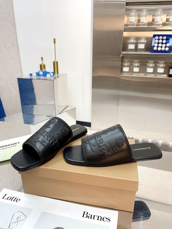 Burberry Luxury Shoes