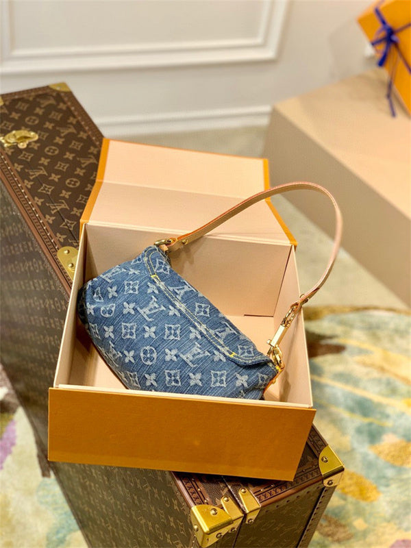 PHA - LOV Bags - 157