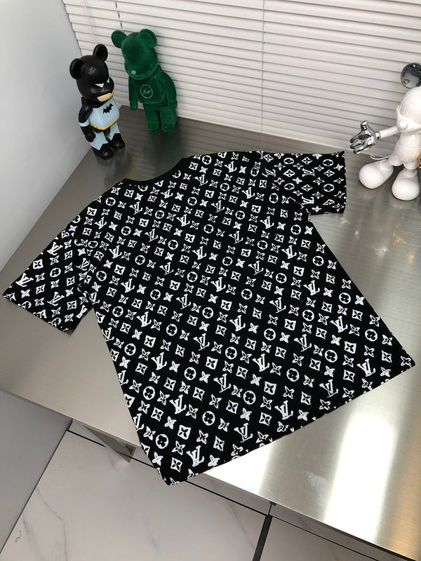 Louis Vuittion Luxury T-Shirt