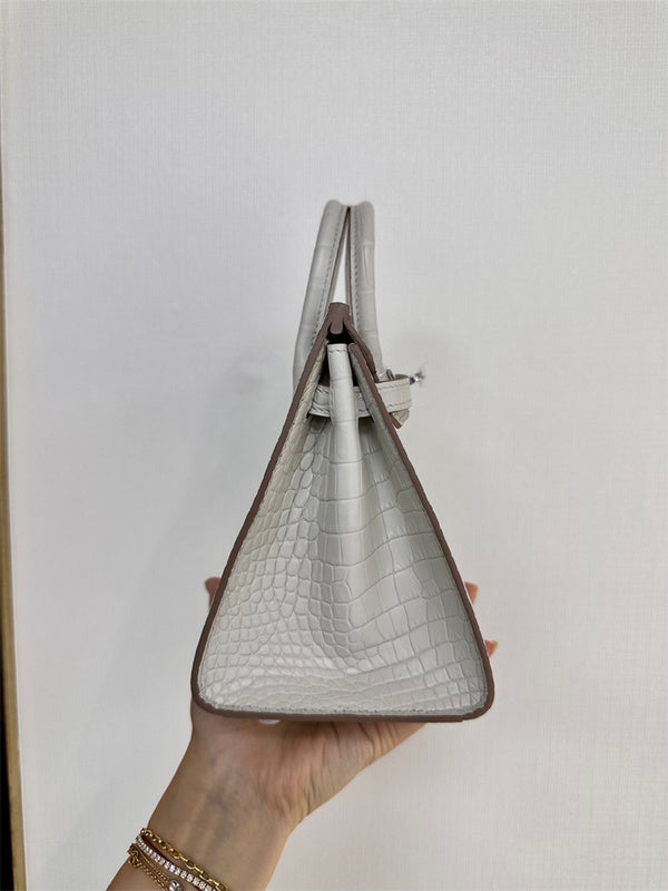 PHA - HMS Bags - 668