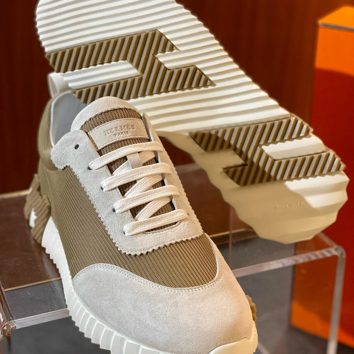 HERM BOUNCING SNEAKERS