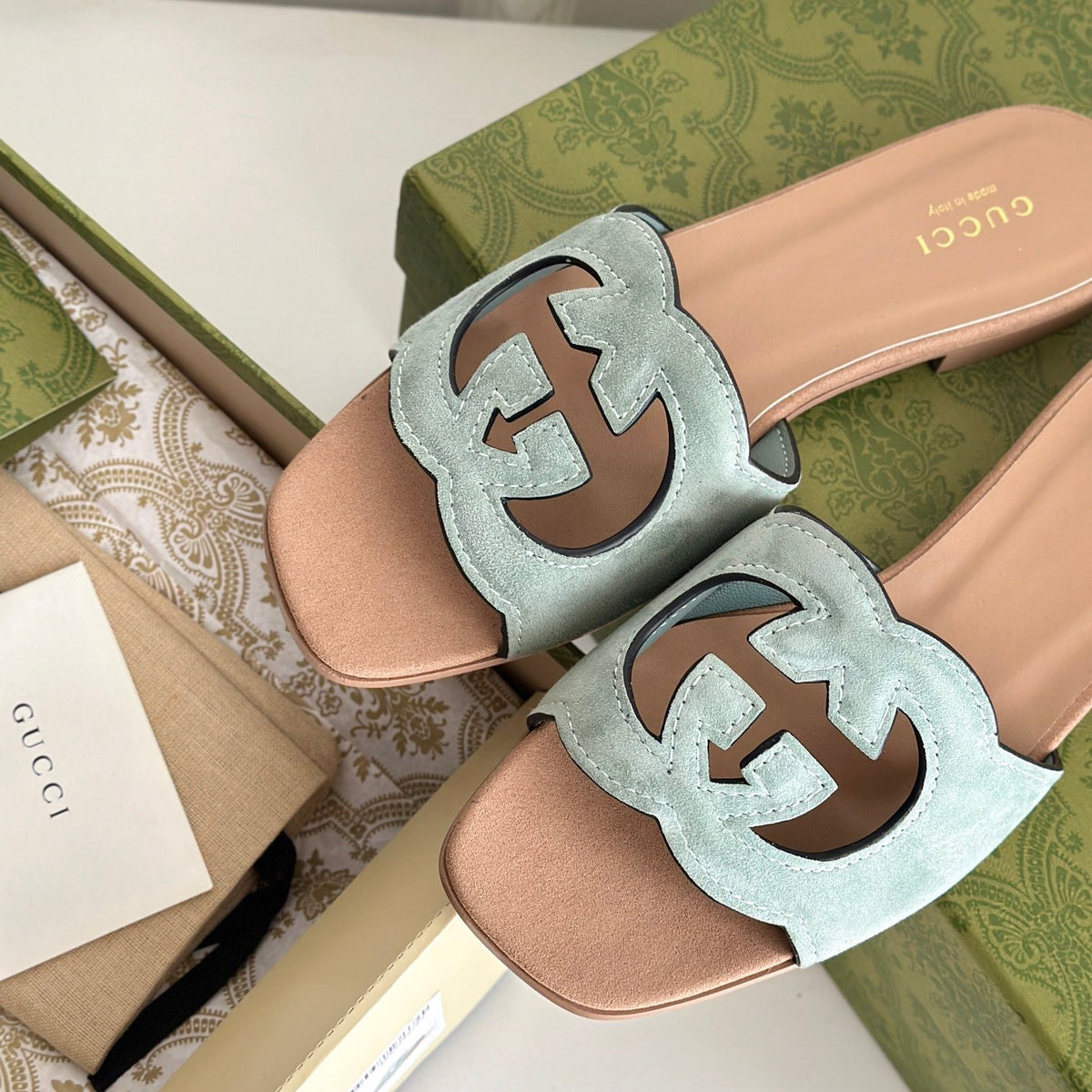 GG CUT OUT SANDALS