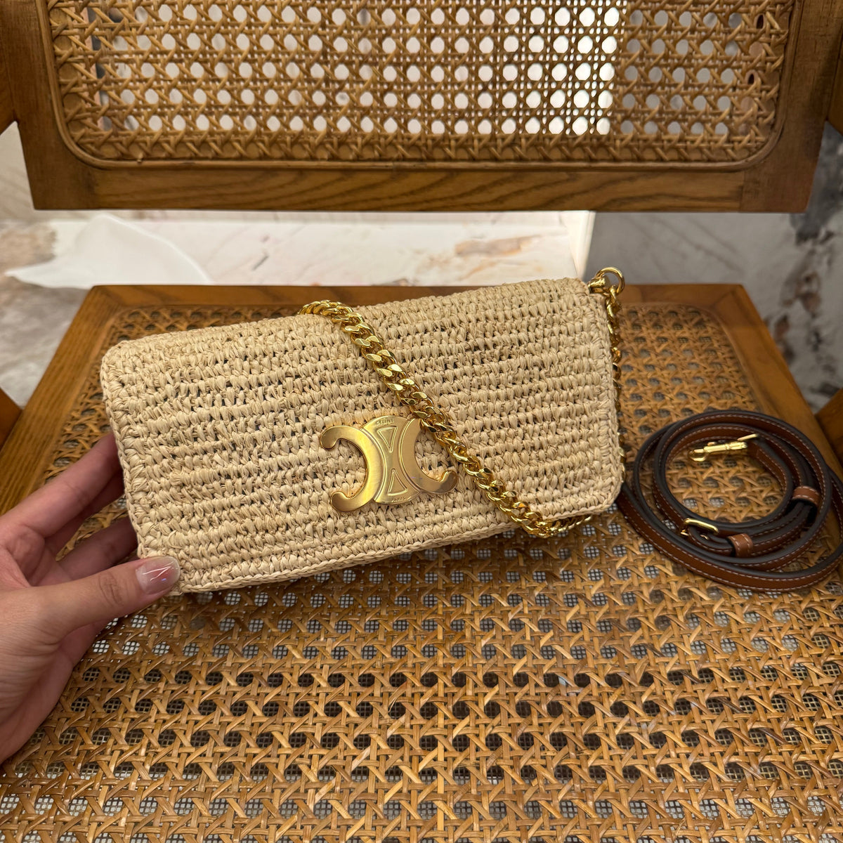 CEL MULTIPOCHETTE IN RAFFIA BAG