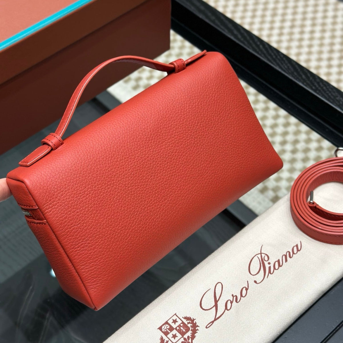 LORO P EXTRA POCKET L19 BAG
