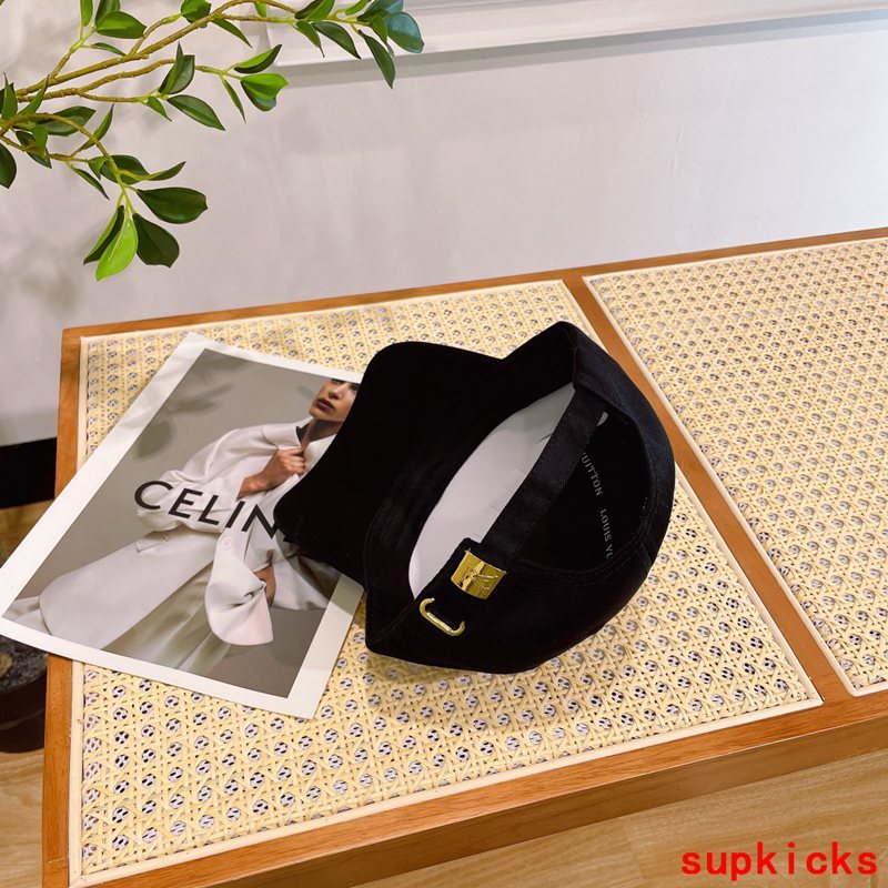 Louis Vuitton Luxury Cap
