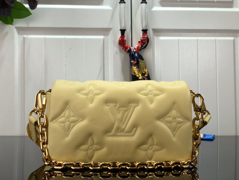 I W Fashion Lu-Vi Bags - 16736